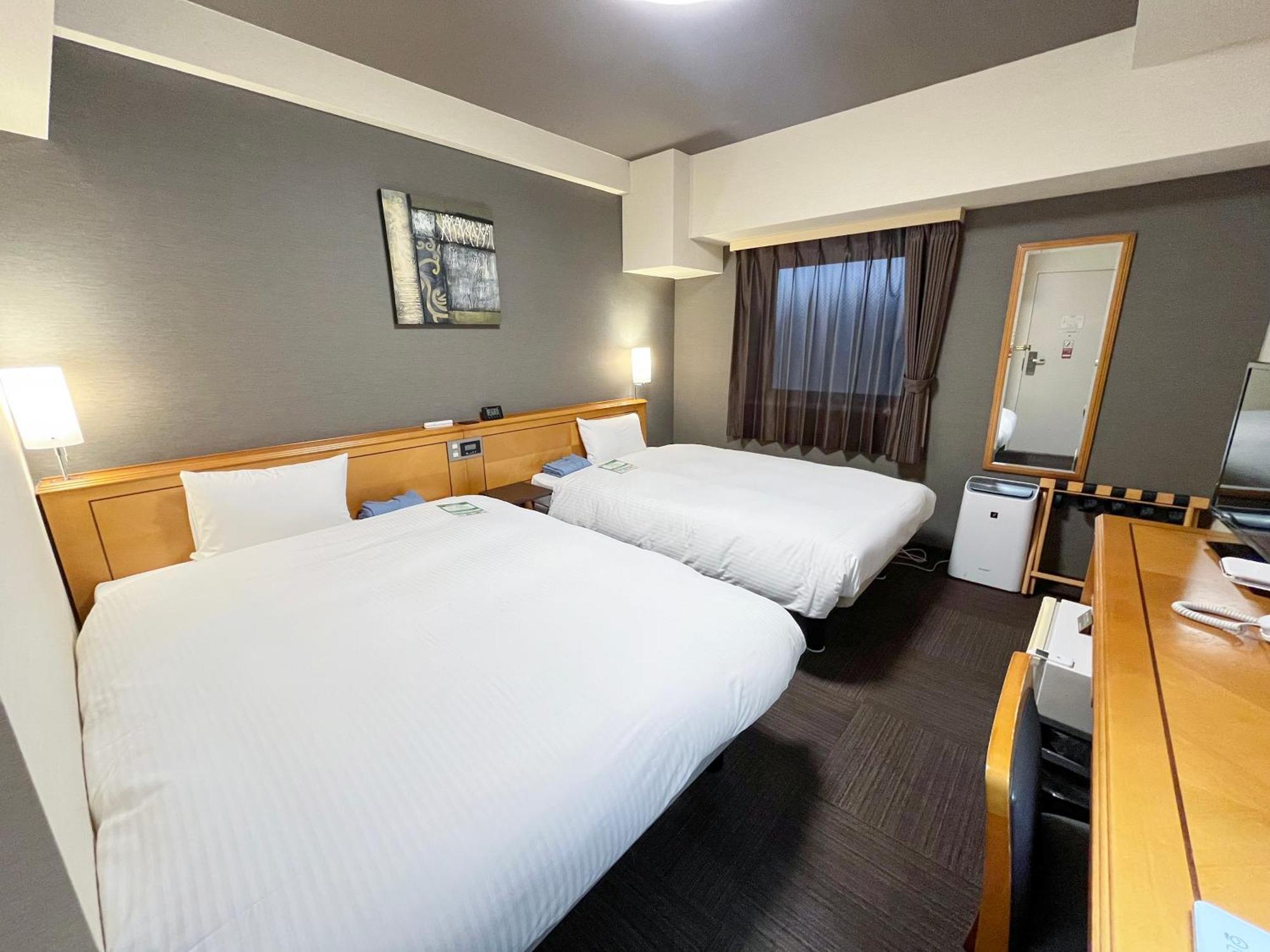Hotel Route-Inn Naha Asahibashi Eki Higashi Extérieur photo